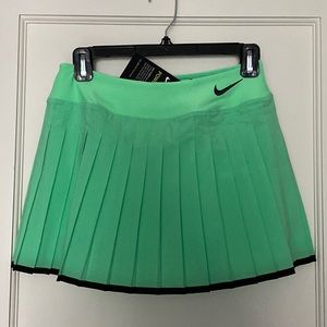 Nike Victory Tennis Skort